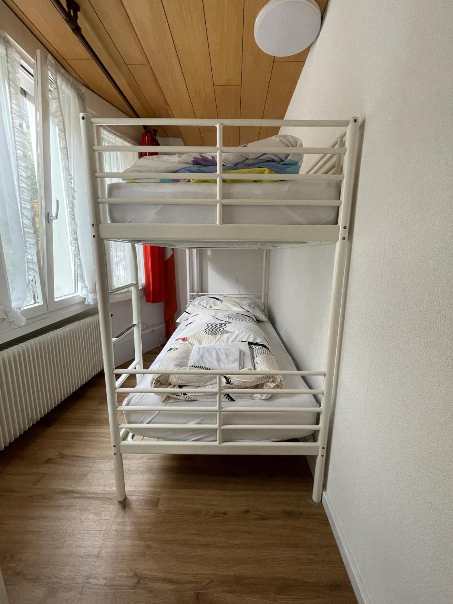 Hotel Sternen Gurtnellen 部屋 写真