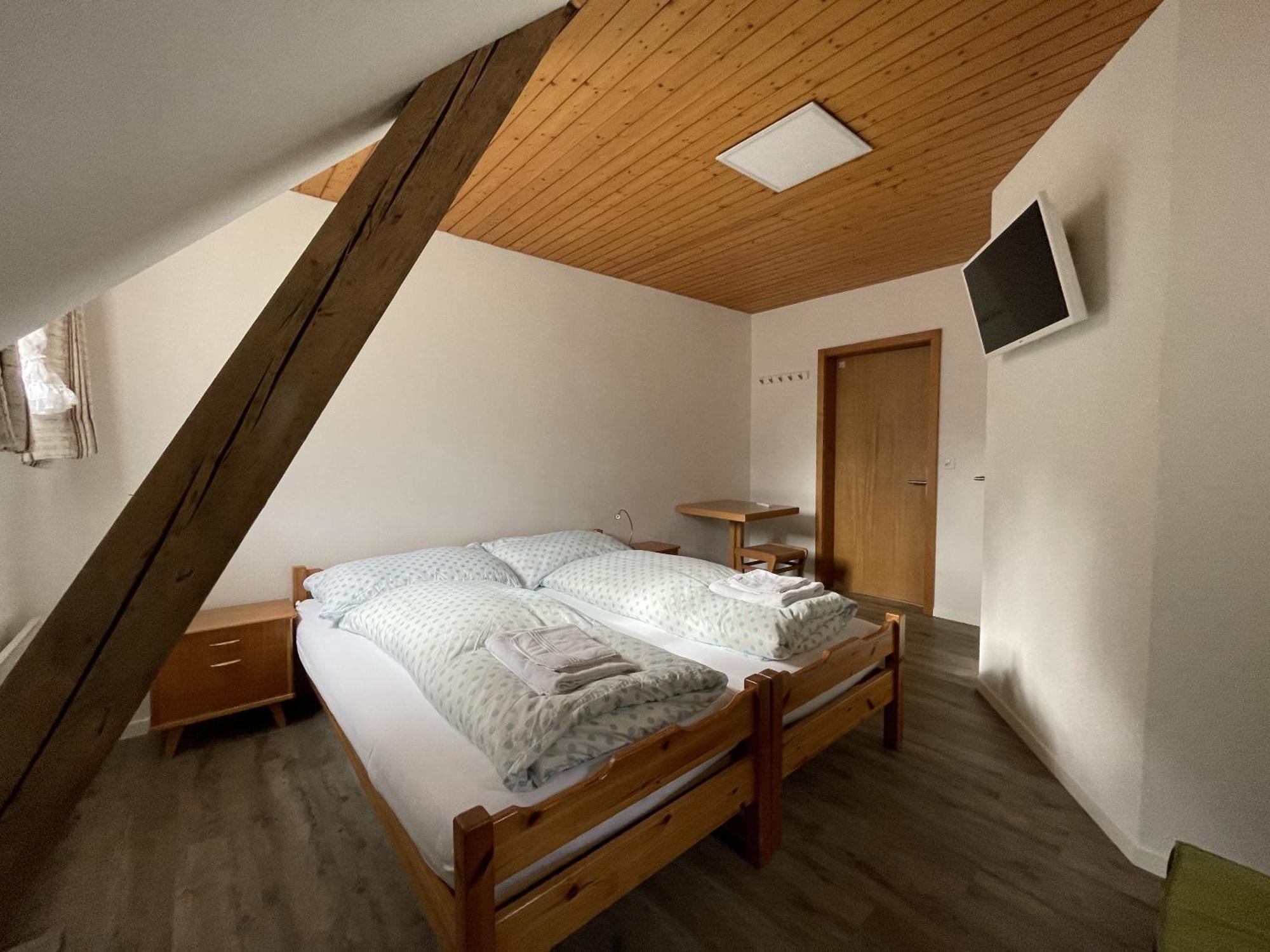 Hotel Sternen Gurtnellen 部屋 写真